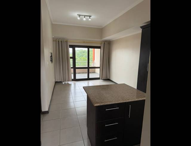2 BEDROOM APARTMENT FOR SALE IN WESTVILLE